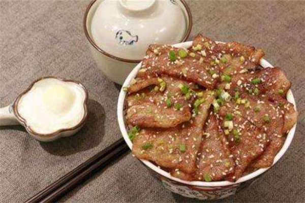 大馥燒肉丼飯加盟