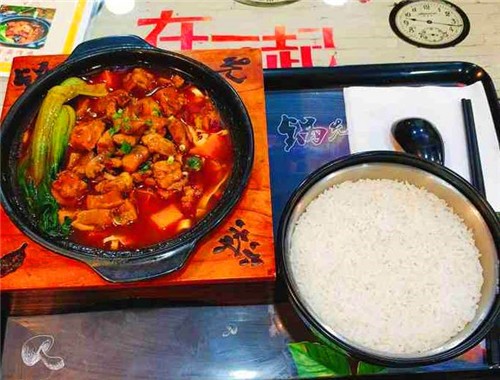 鍋先森臺(tái)灣鹵肉飯