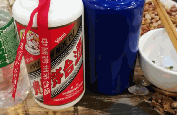 茅臺(tái)醇酒