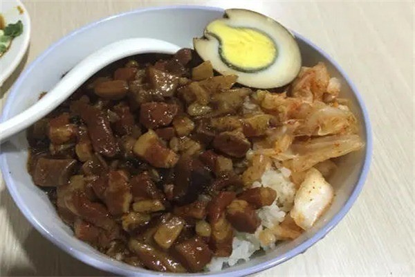 灣仔鹵肉飯加盟