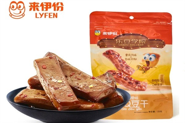 來(lái)伊份休閑食品加盟