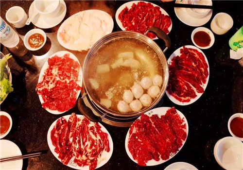 維克餐飲牛肉火鍋怎么樣？一站式服務(wù)，創(chuàng)業(yè)無擔(dān)憂