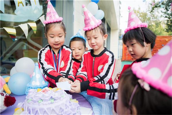 貝美藍天幼兒園