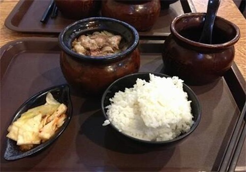 瓦罐飯快餐店