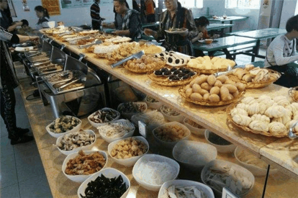 素滿香素食自助餐廳加盟