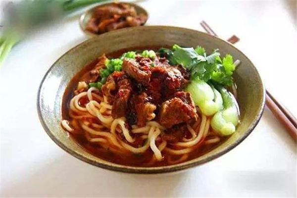 賽麗麥牛肉面