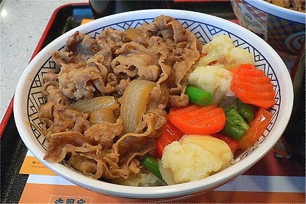 六福道牛肉飯