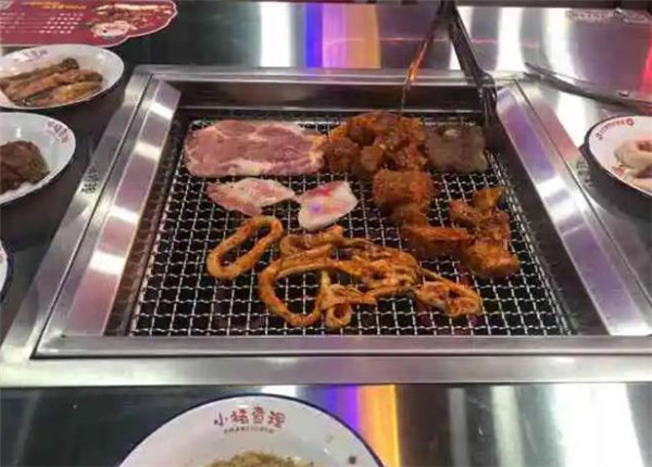 小豬查理烤肉