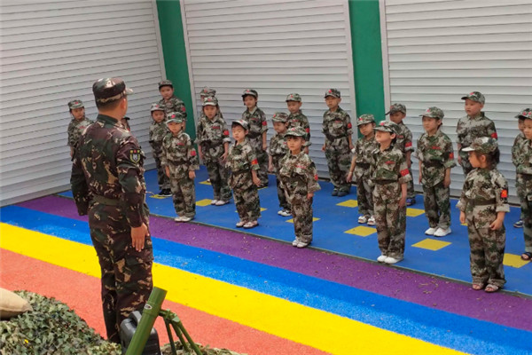 童軍連幼兒軍警加盟