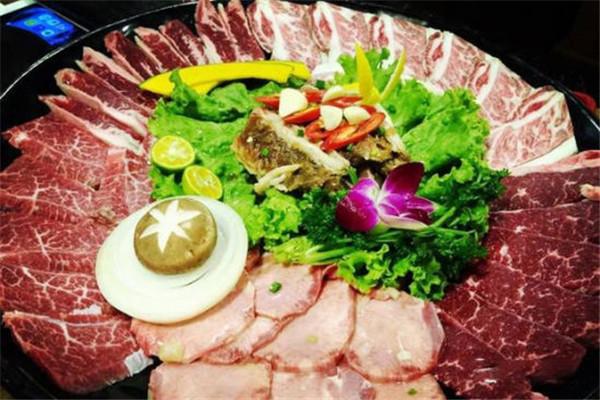 小木屋韓國(guó)料理加盟