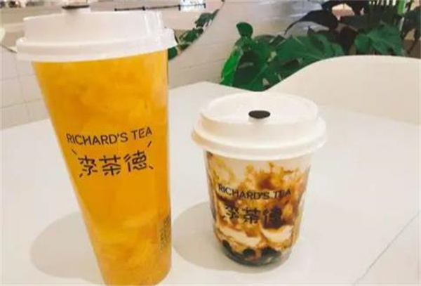 李茶德奶茶