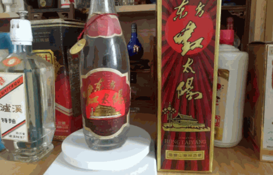 紅太陽(yáng)酒代理熱線電話(huà)在哪些渠道可以找到