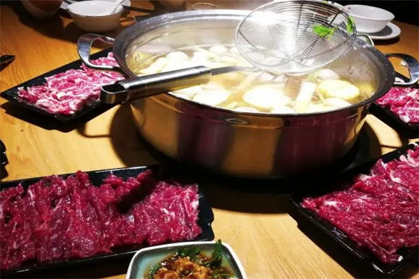 地道汕頭牛肉城加盟