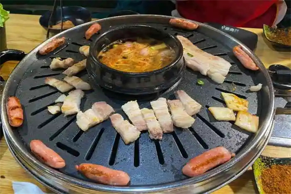 農(nóng)夫燒肉酒館