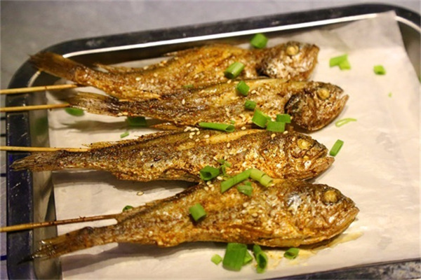 蹦蹦跳小黃魚(yú)加盟