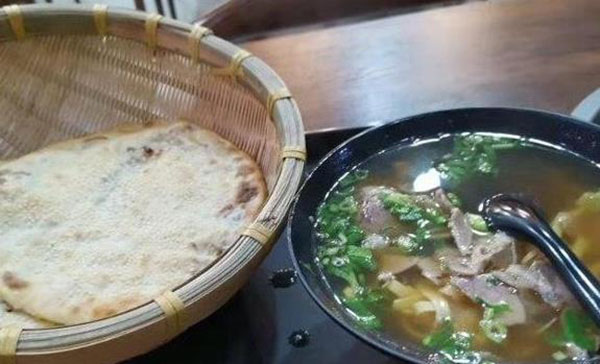 焦莊燒餅牛肉湯