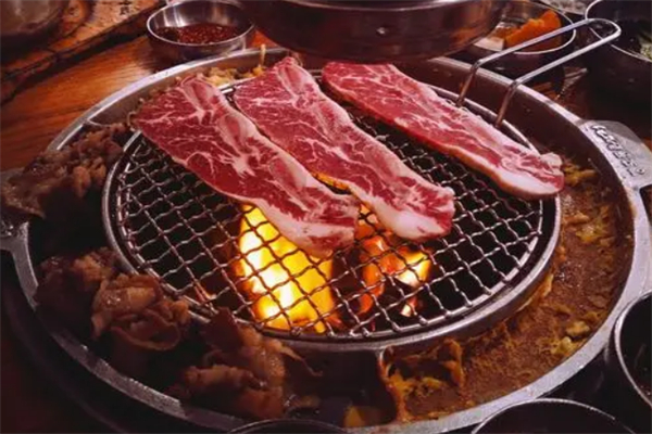 牛牛館烤肉