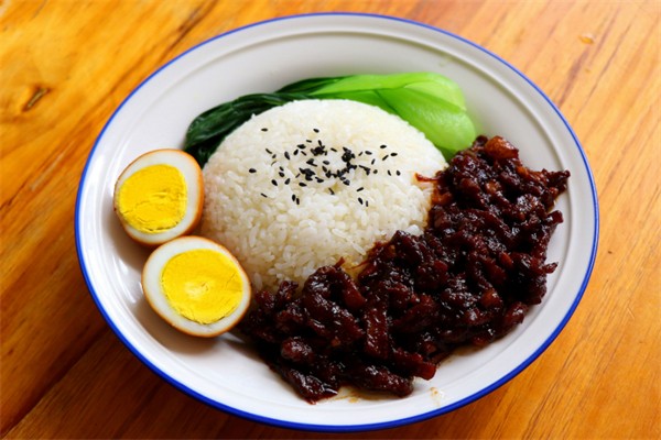 欣滋味鹵肉飯