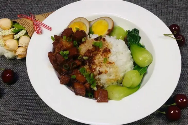 欣滋味鹵肉飯