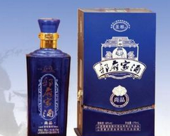 郭府家酒業(yè)加盟