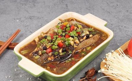 漁小塘一人食烤魚飯