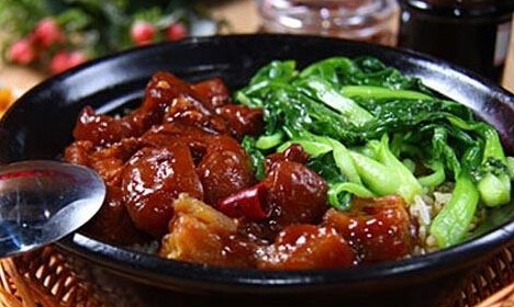 招財(cái)進(jìn)煲煲仔飯