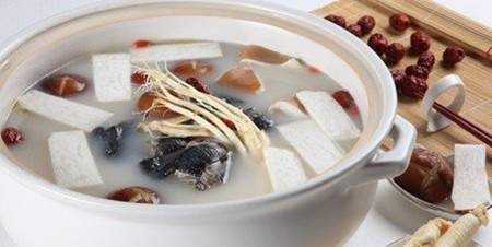 蒙皇生態(tài)養(yǎng)生火鍋